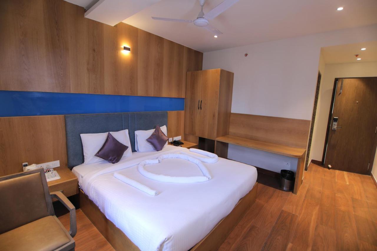 Hotel Mumbai House Express Udaipur Extérieur photo