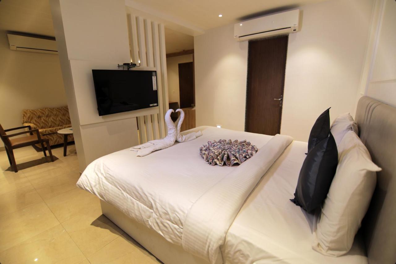 Hotel Mumbai House Express Udaipur Extérieur photo