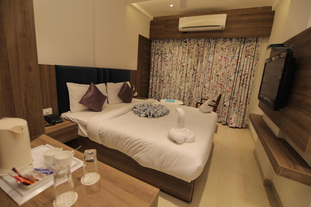Hotel Mumbai House Express Udaipur Extérieur photo